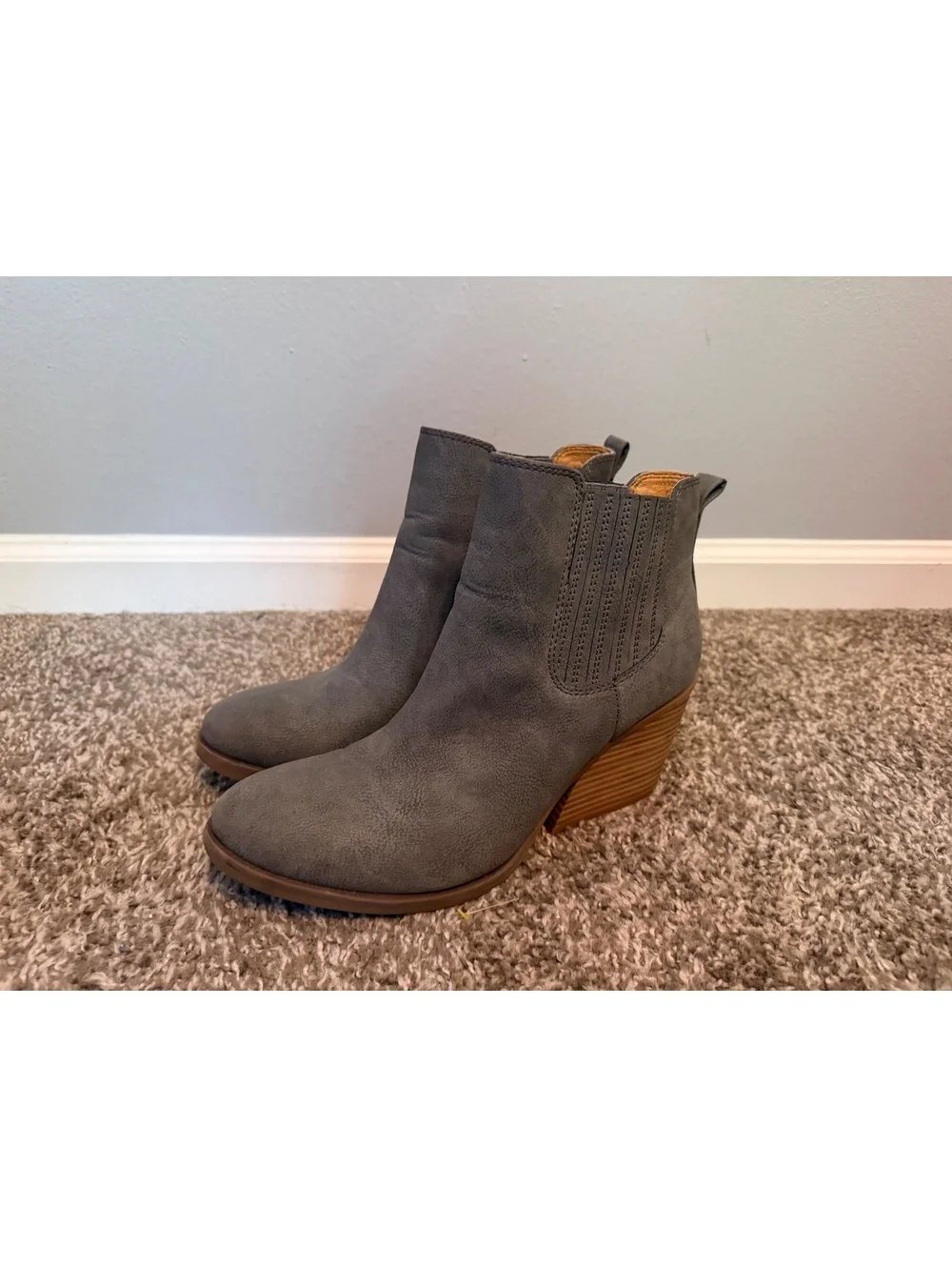 Korks Hadley Chelsea Boots Women’s 9.5